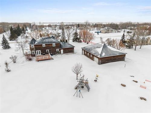 8 George St, St Andrews, MB 