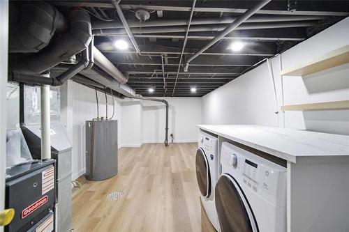 146 Hill St, Winnipeg, MB 