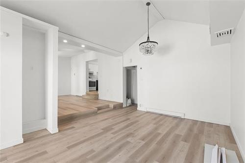 297 Matheson Ave, Winnipeg, MB 