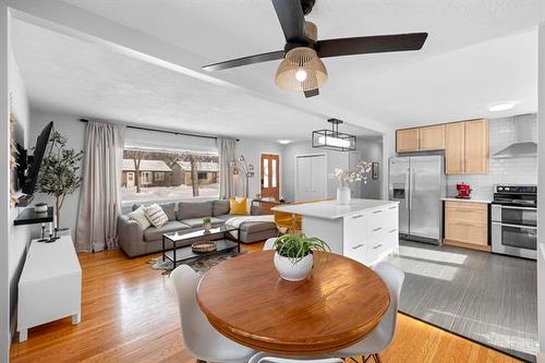 134 Newman Ave, Winnipeg, MB 