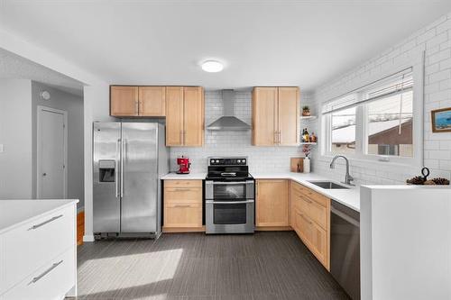 134 Newman Ave, Winnipeg, MB 