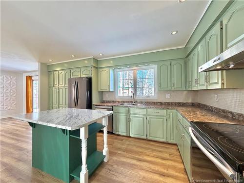 960 Msgr Godin, Bathurst, NB 