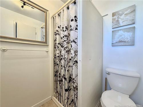 960 Msgr Godin, Bathurst, NB 