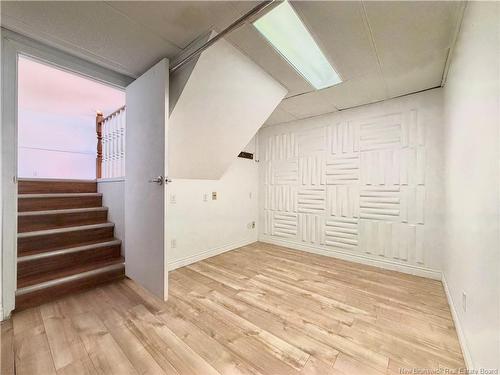 960 Msgr Godin, Bathurst, NB 