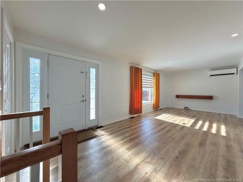 960 Msgr Godin, Bathurst, NB 