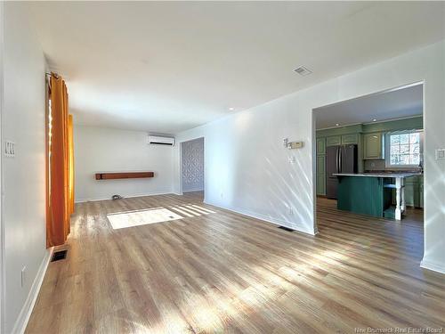 960 Msgr Godin, Bathurst, NB 