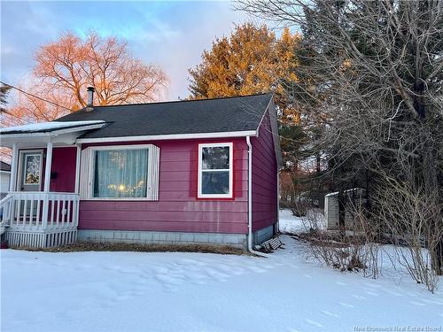 733 Maclaren Ave, Devon, NB 