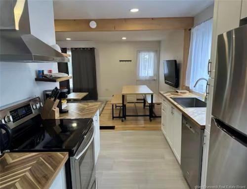 733 Maclaren Ave, Devon, NB 