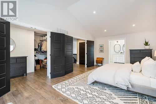 3 Holly Court, Collingwood, ON - Indoor Photo Showing Bedroom