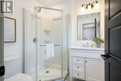 3 Holly Court, Collingwood, ON - Indoor Photo Showing Bathroom