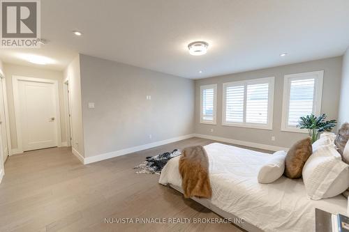 3354 Mersea Street, London South (South V), ON - Indoor Photo Showing Bedroom
