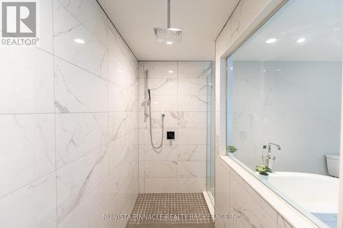 3354 Mersea Street, London South (South V), ON - Indoor Photo Showing Bathroom