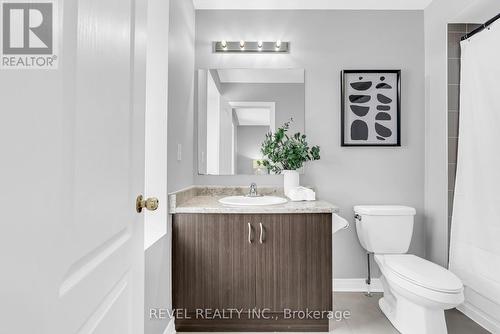 1769 Carousel Drive, Pickering, ON - Indoor Photo Showing Bathroom