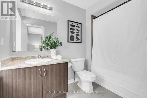 1769 Carousel Drive, Pickering, ON - Indoor Photo Showing Bathroom