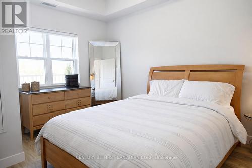 403 - 100 The Promenade, Central Elgin, ON - Indoor Photo Showing Bedroom