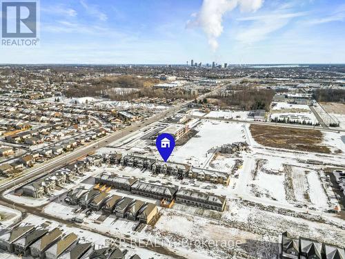 7372 Marvel Drive, Niagara Falls (Brown), ON - Outdoor With View