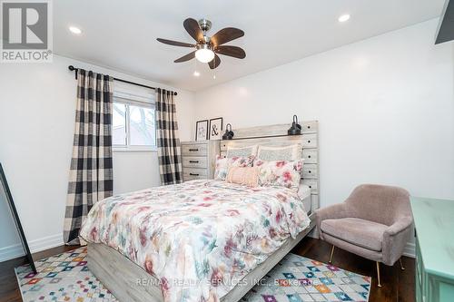 145 - 1050 Shawnmarr Road, Mississauga, ON - Indoor Photo Showing Bedroom