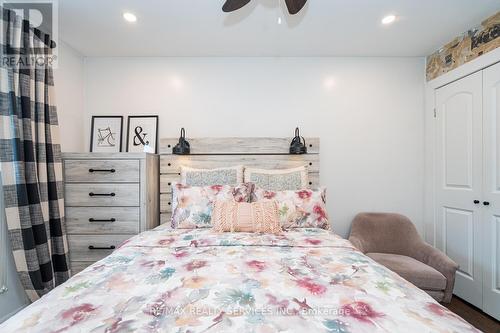 145 - 1050 Shawnmarr Road, Mississauga, ON - Indoor Photo Showing Bedroom