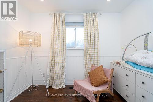 145 - 1050 Shawnmarr Road, Mississauga, ON - Indoor Photo Showing Bedroom