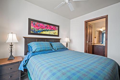 Chambre à coucher principale - 5-305 Rue Du Mont-Plaisant, Mont-Tremblant, QC - Indoor Photo Showing Bedroom