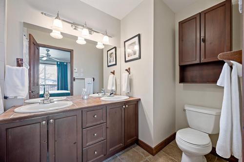 Salle de bains attenante à la CCP - 5-305 Rue Du Mont-Plaisant, Mont-Tremblant, QC - Indoor Photo Showing Bathroom