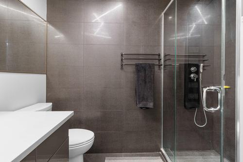 Bathroom - 831 Rue Chancellor, Sherbrooke (Les Nations), QC 