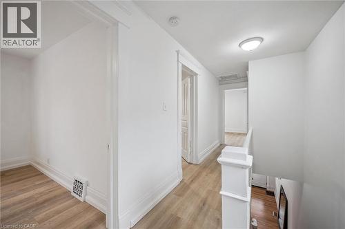 48 Rich Avenue, Cambridge, ON - Indoor Photo Showing Other Room