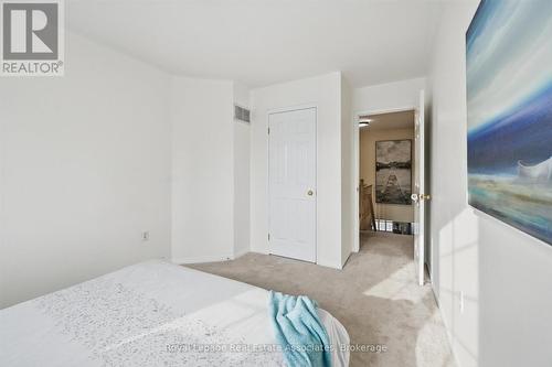 35 - 346 Highland Road W, Hamilton, ON - Indoor Photo Showing Bedroom