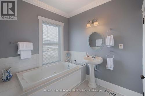 26 Victoria Street, Tweed, ON - Indoor Photo Showing Bathroom