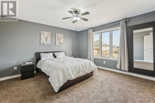 2 Lafayette Street E, Haldimand, ON - Indoor Photo Showing Bedroom