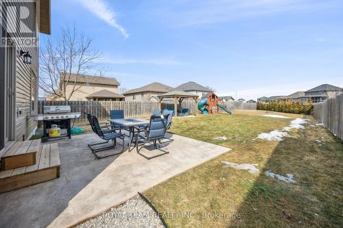 2 Lafayette Street E, Haldimand, ON - Outdoor
