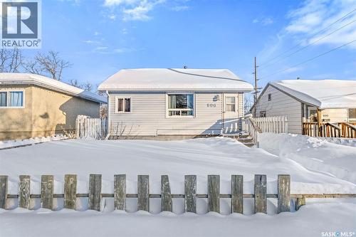 806 12Th Street W, Prince Albert, SK - Outdoor