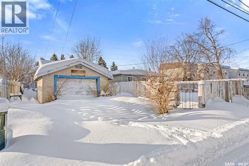 806 12Th Street W, Prince Albert, SK - Outdoor