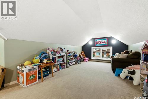 2402 Truesdale Drive, Regina, SK - Indoor