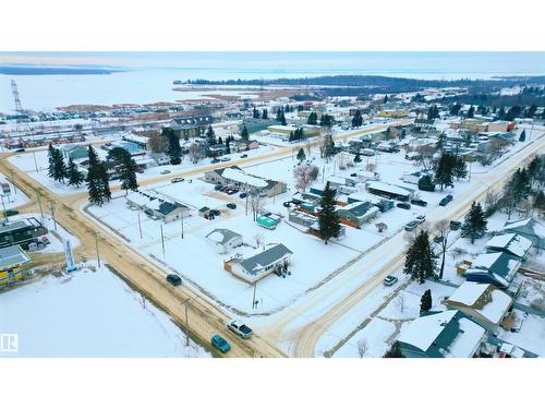 5009 53 Av, Wabamun, AB 