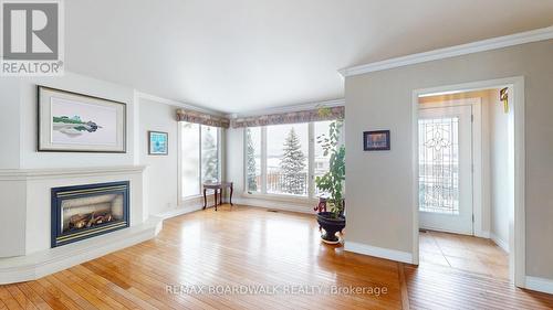 40 Jessie Street, Brockville, ON - Indoor Photo Showing Living Room With Fireplace