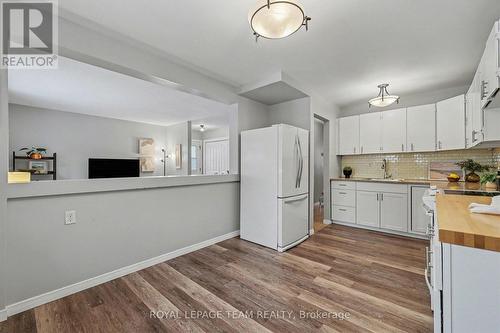 23 Spearman Lane, Ottawa, ON - Indoor Photo Showing Kitchen