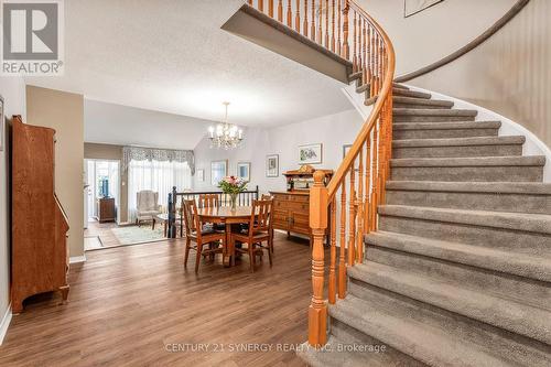 Dining Area - 16 - 32 Innesbrook Court, Ottawa, ON - Indoor