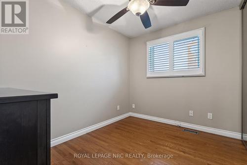 Bedroom 2 - 3292 Appleford Avenue, Niagara Falls (Casey), ON - Indoor Photo Showing Other Room