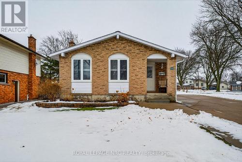 GREAT area! 3 schools serviced in this district - 3292 Appleford Avenue, Niagara Falls (Casey), ON - Outdoor