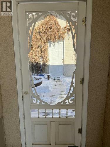 4617 51 Avenue, Taber, AB - Indoor Photo Showing Other Room