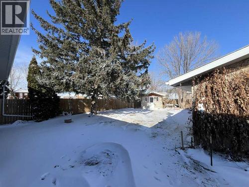 4617 51 Avenue, Taber, AB - Outdoor