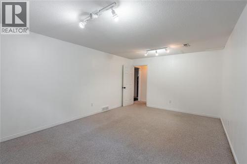 1156 Murphy Road, Sarnia, ON - Indoor Photo Showing Other Room