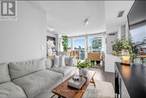 2102 - 100 Western Battery Road N, Toronto, ON - Indoor Photo Showing Living Room