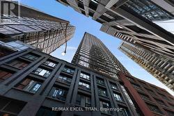 4803 - 55 MERCER STREET  Toronto, ON M5V 0W4