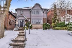 1ST FLOOR - 5 KILLARNEY ROAD  Toronto, ON M5P 1L7