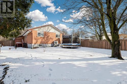 220 Jeffery Street, Whitby, ON - Outdoor