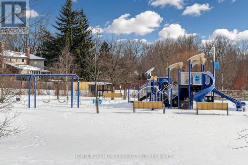 220 Jeffery Street, Whitby, ON - Outdoor