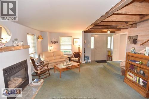 474 County Rd 50 East, Harrow, ON - Indoor Photo Showing Living Room With Fireplace