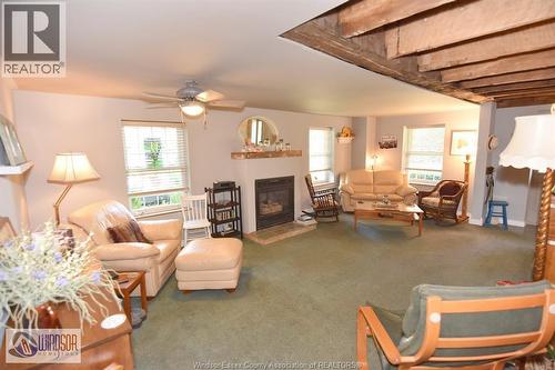 474 County Rd 50 East, Harrow, ON - Indoor Photo Showing Living Room With Fireplace